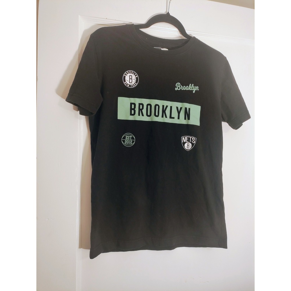 New Era Brooklyn Nets T Shirt Small Black NBA Basketball Graphic Tee 100% Cotton